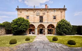 Helguera Palacio Boutique&Antique